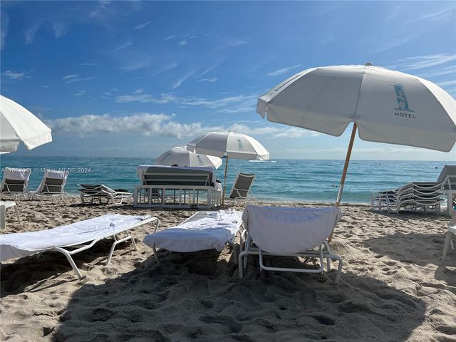 $2,280,000 | 2301 Collins Avenue, Unit PH22 | Mid Beach