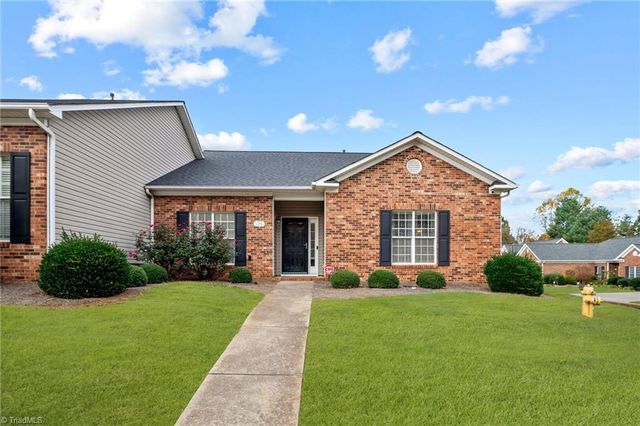 $339,900 | 175 Stadium Oaks Drive | Clemmons