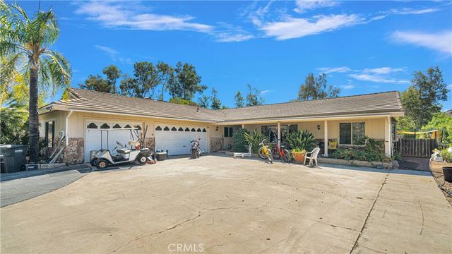 $998,000 | 39450 Avenida Bizaro | West Murrieta Hills