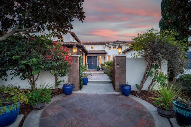 $4,498,000 | 7992 Paseo Esmerado | La Costa Oaks