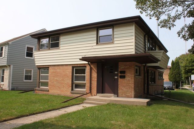 $1,350 | 4339 North Sheffield Avenue | Northwest Shorewood