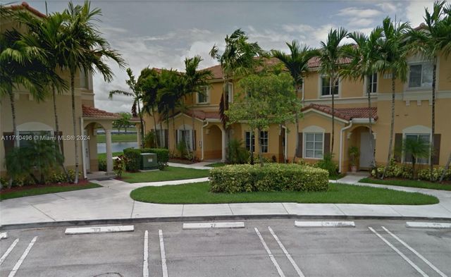 $3,200 | 10863 Northwest 83rd Street, Unit 43 | Islands of Doral