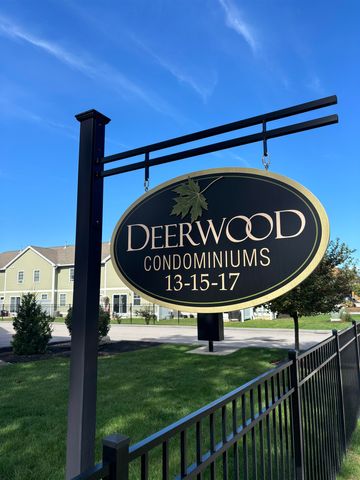 $505,000 | 17 Deerwood Drive, Unit C | Northwest Nashua