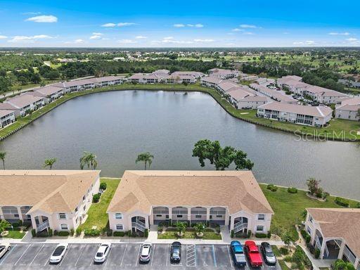 North Shore in Lake Suzy with Gorgeous Lake Views