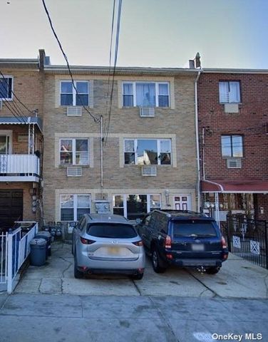 $899,999 | 850 East 214th Street | Williamsbridge