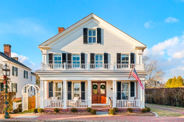 $19,900,000 | 114 North Water Street | Martha's Vineyard