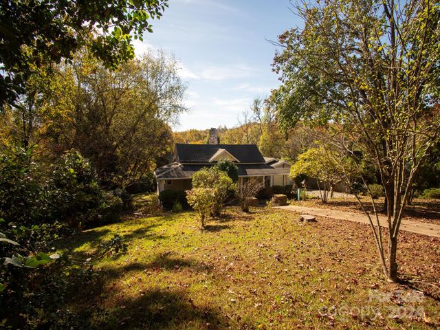 $384,000 | 114 Wilderness Road | Tryon Township - Polk County