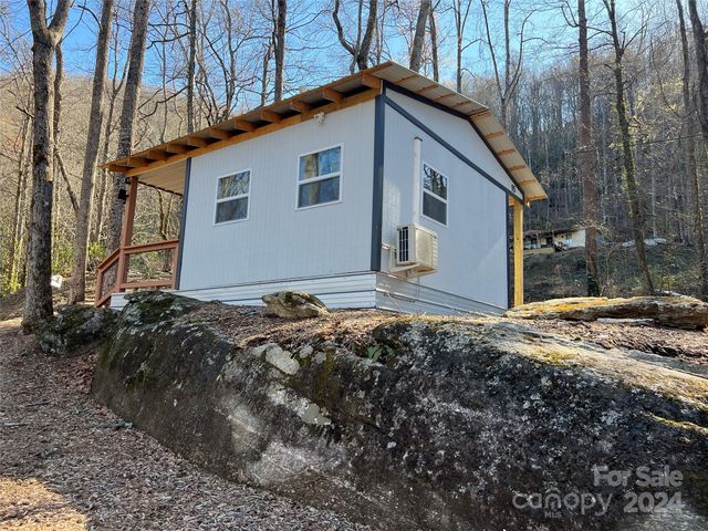 $129,000 | 95 Johnny Marlow Road | Broad River Township - Buncombe County