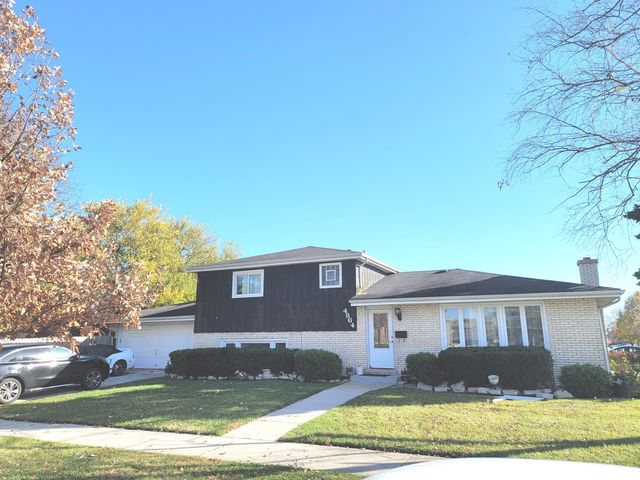 $374,000 | 4864 West 121st Place | Alsip Village