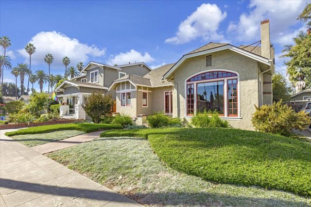 $2,299,000 | 843 Hartford Avenue | Palm Haven