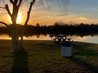 a view of a lake with a outdoor space