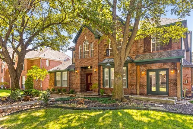 $687,000 | 4628 Putnam Drive | Plano