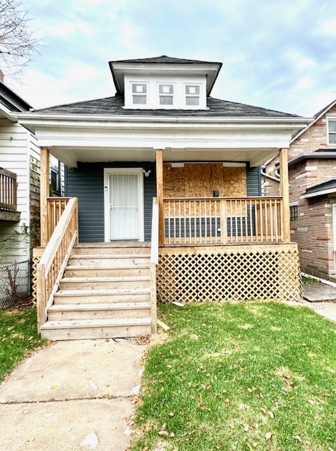 a front view of a house