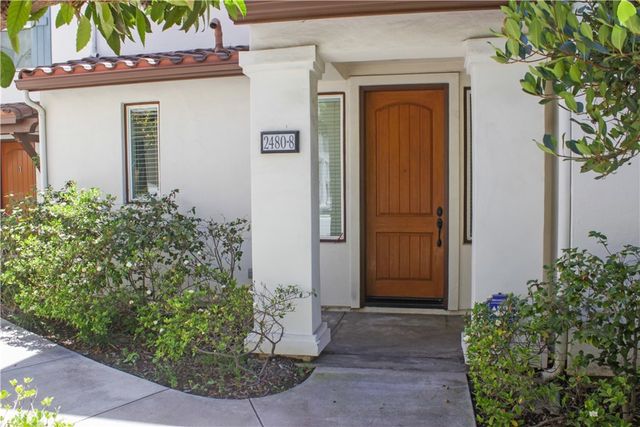 $4,000 | 2480 East Villa Street, Unit 8 | Northeast Pasadena