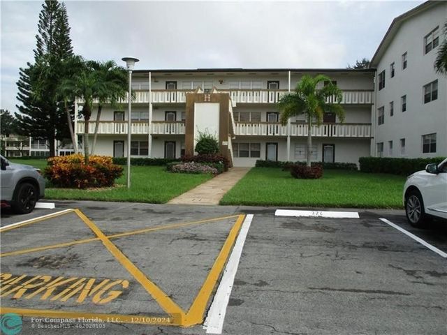 $1,895 | 309 Mansfield H, Unit 309 | Century Village West