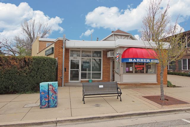 $1,350 | 52 East Main Street | Main Street