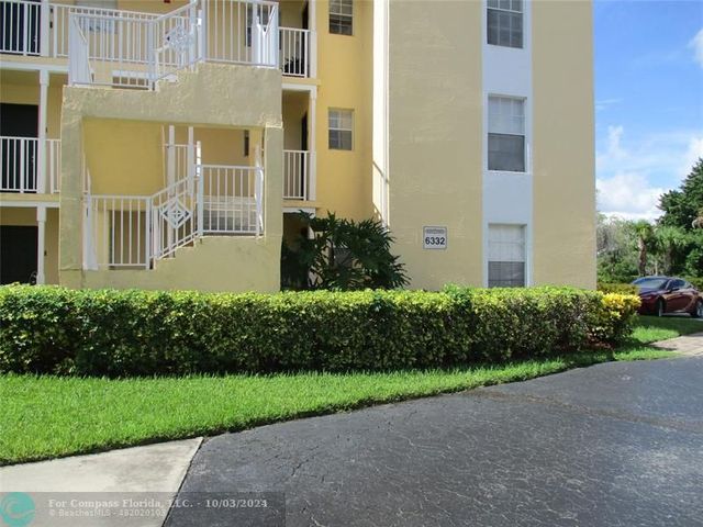 $2,400 | 6332 La Costa Drive, Unit E | Boca del Mar