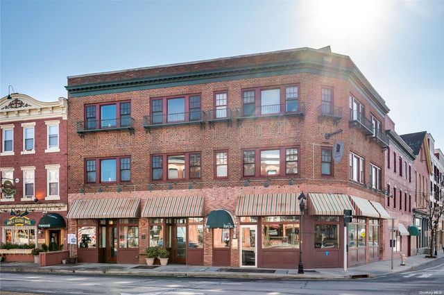 $2,500 | 1 East Main Street, Unit 4 | Riverhead