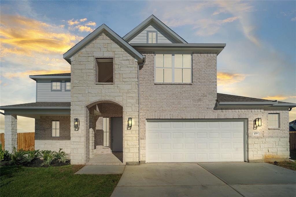 Welcome home to 408 Hampton Edge Lane located in Beacon Hill and zoned to Waller ISD.