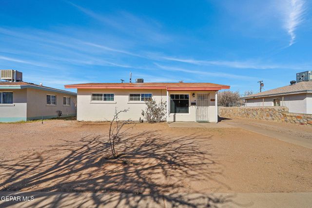 $150,000 | 4911 Tetons Drive | Las Sierras