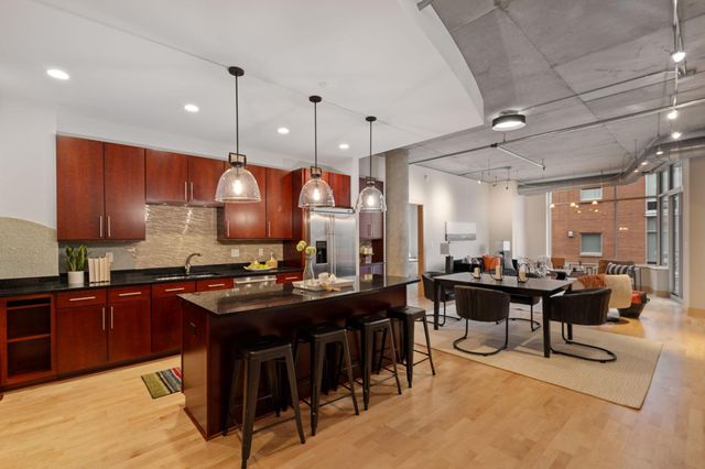 $850,000 | 150 Northeast 2nd Street, Unit B413 | Nicollet Island-East Bank