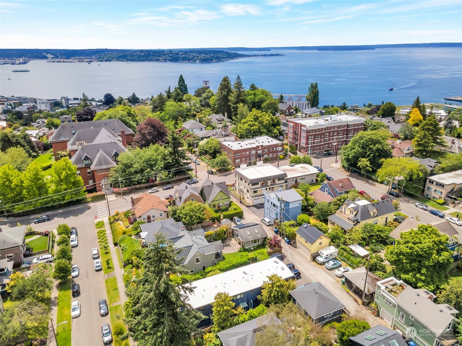 an aerial view of multiple house