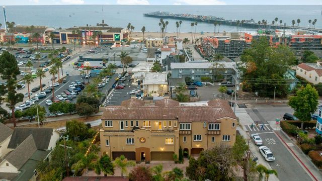 $3,000,000 | 106 Younger Way, Unit C | Beach Hill Historic District