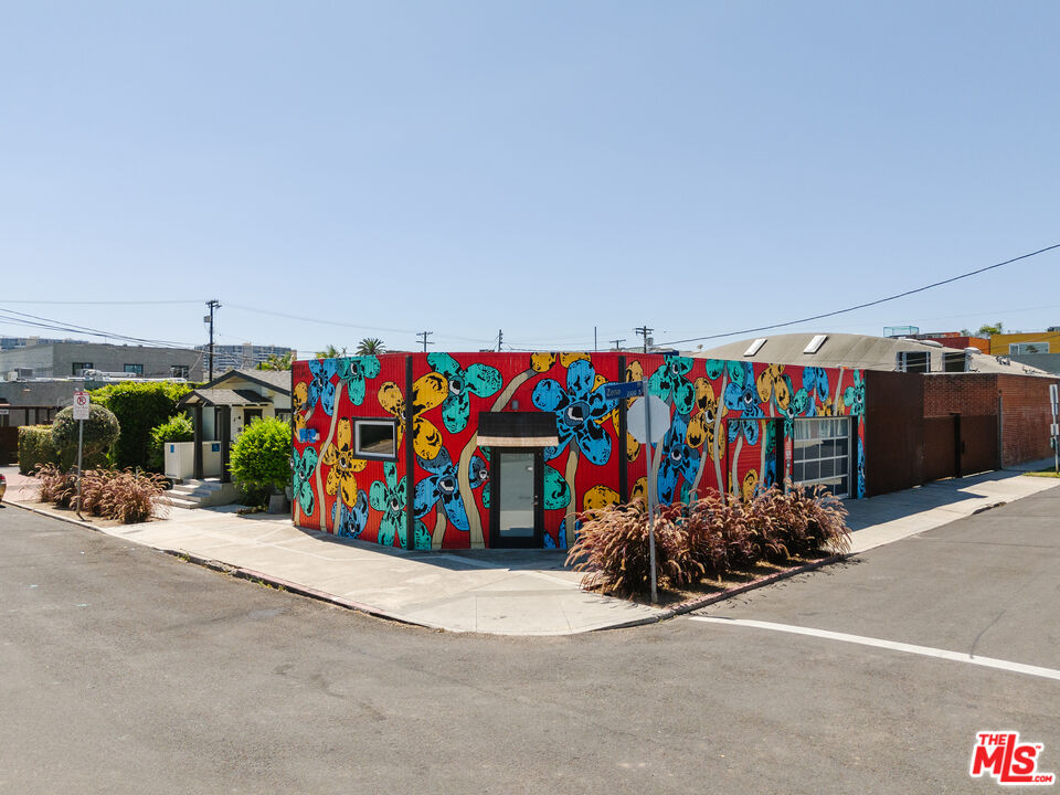 a view of a garage with a bike