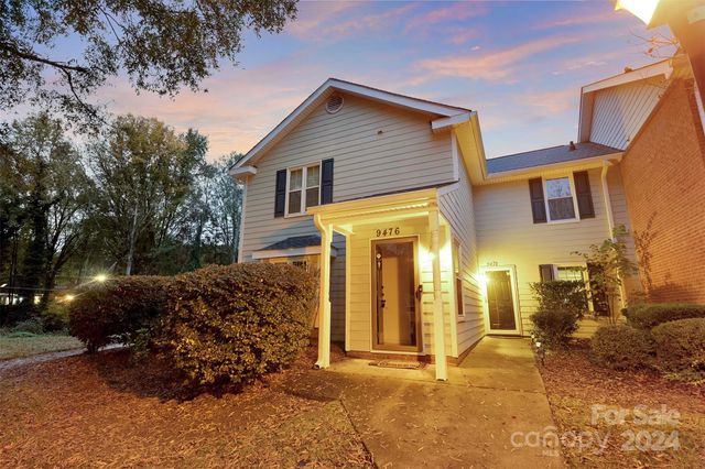 $265,000 | 9476 South Vicksburg Park Court | Park Crossing