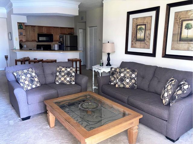 $2,250 | 8208 Myrtlewood Circle West, Unit 8208 | Palm Beach Gardens