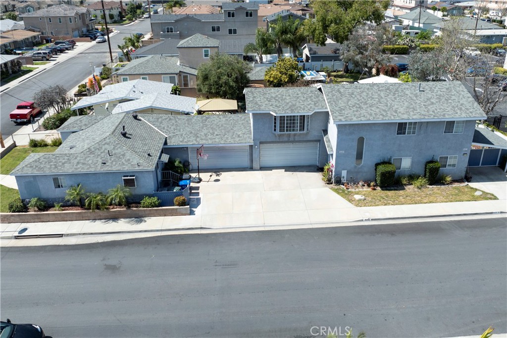 an aerial view of a house with a outdoor space