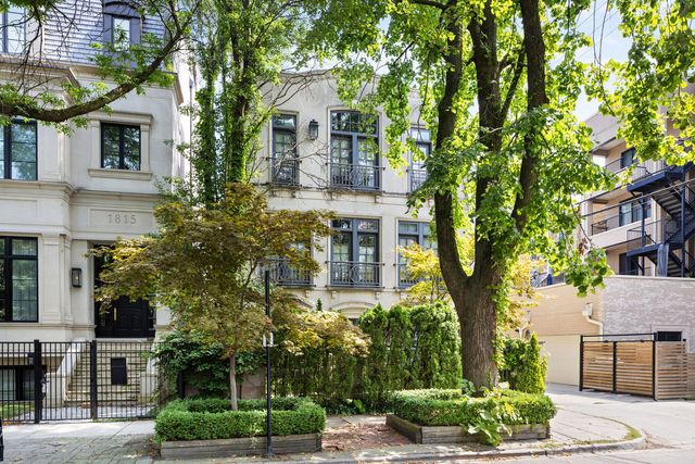 $4,775,000 | 1811 North Howe Street | Lincoln Park