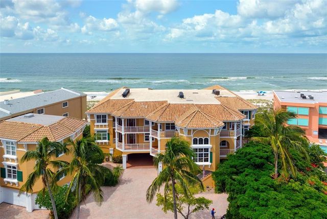 $3,490,000 | 1900 Gulf Drive North, Unit 7 | Bradenton Beach