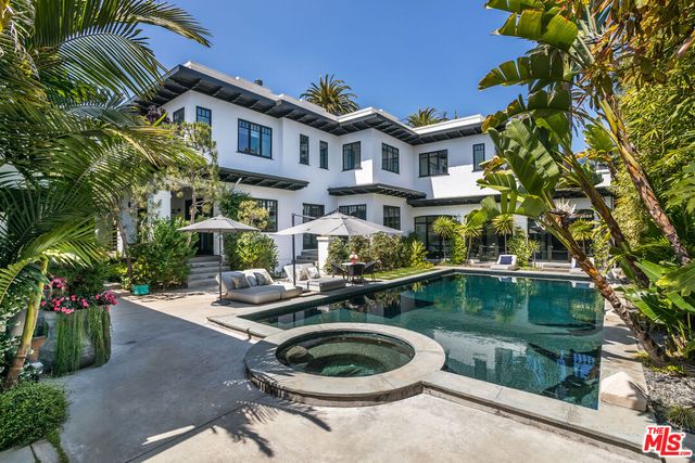 $11,995,000 | 2020 Georgina Avenue | Santa Monica