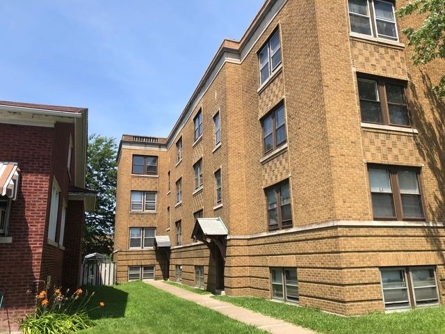 $900 | 144 157th Street, Unit 9 | Calumet City