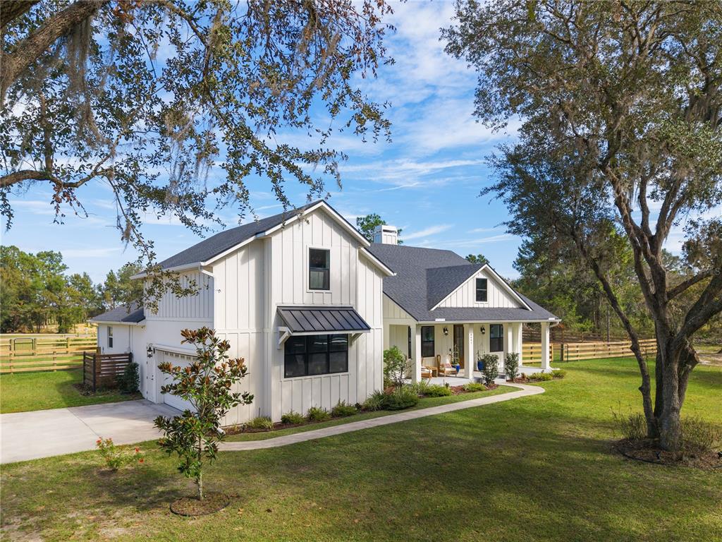 Welcome Home to this brilliant 2,642 sf large Oak Hill masterpiece.