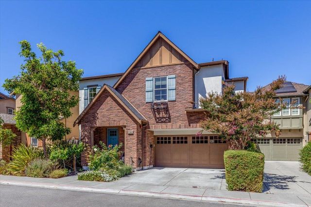 $2,748,000 | 208 Shumway Lane | Old Mountain View