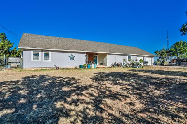 $425,000 | 390 County Road