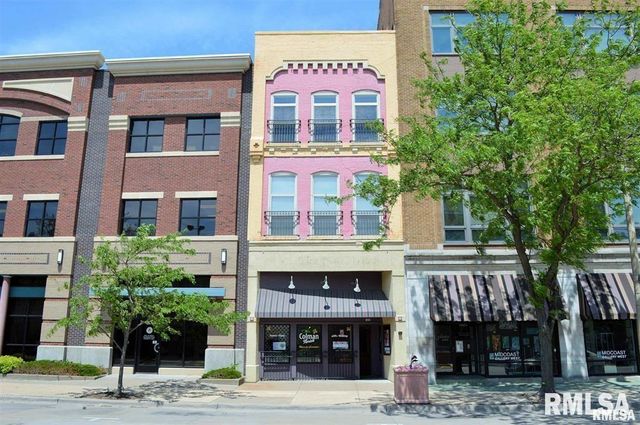 $1,300 | 1623 2nd Avenue, Unit 2 | Rock Island