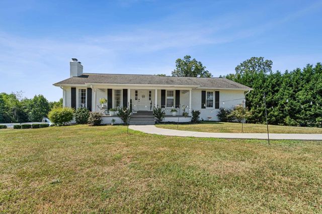 $599,900 | 3611 Pennington Road