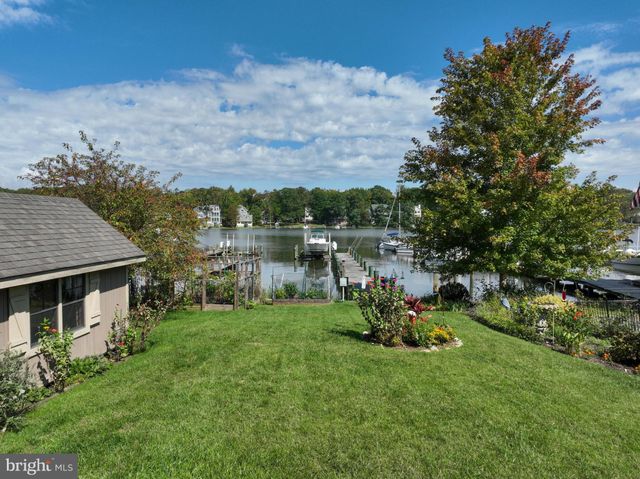 $1,145,000 | 1256 Washington Drive | Oyster Harbor