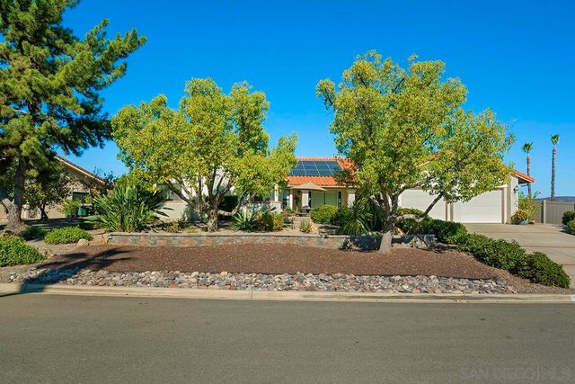 $924,900 | 23548 Calistoga Place | San Diego Country Estates