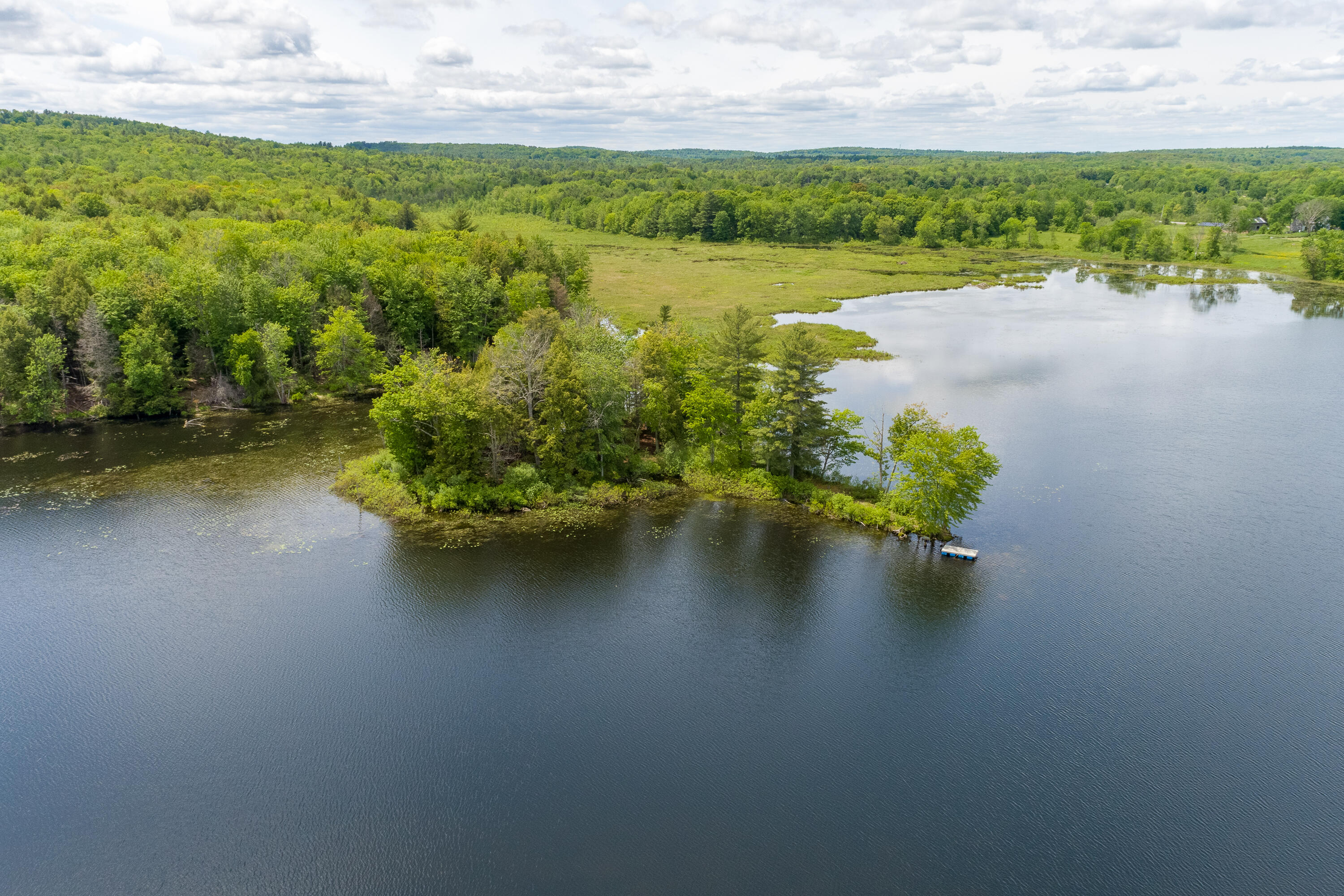 (7)_Horseshoe Pond Island, Litchfield(MA