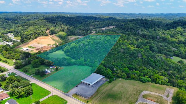 $1,075,000 | 1135 Louisville Highway | Millersville