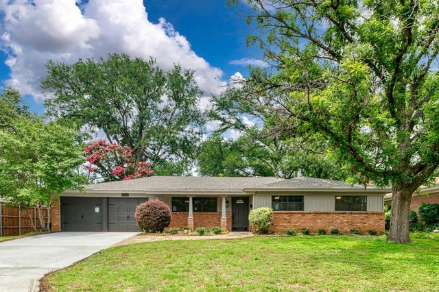 $345,000 | 7017 Shauna Drive | North Richland Hills