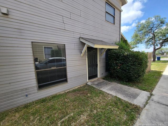 $1,242 | 15014 Spring Creek, Unit 203 | Spring Creek