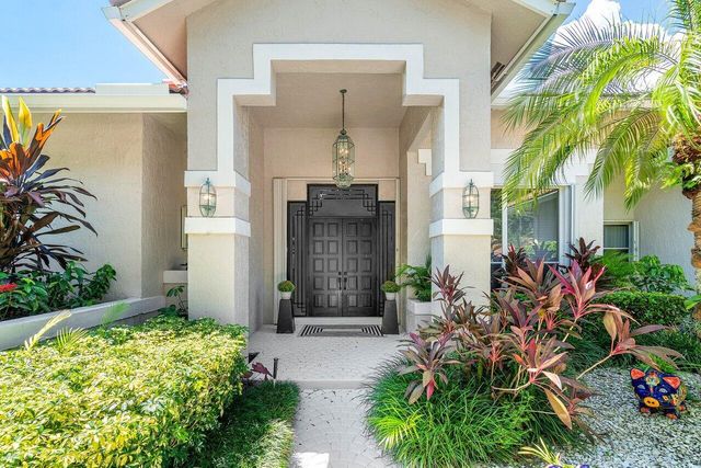 $1,350,000 | 929 Parkside Circle North | Southwest Boca Raton