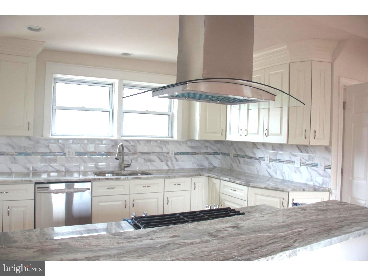 Fantastic Kitchen ... Open Floor Plan