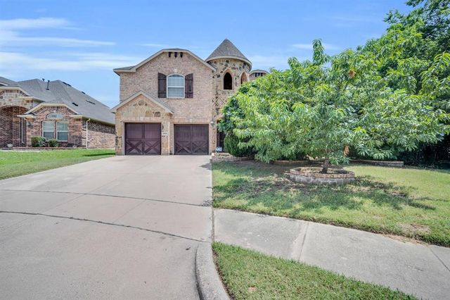 $590,000 | 2604 Naples Lane | Grand Prairie