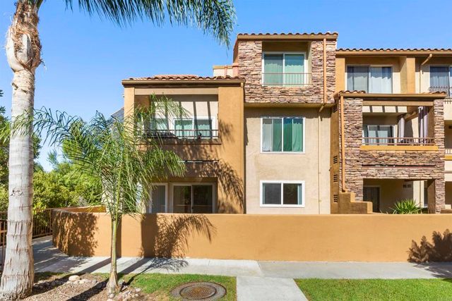 $522,500 | 15283 Maturin Drive, Unit 64 | Rancho Bernardo